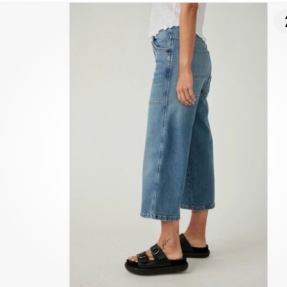 We The Free Piper Mid Rise Blue Wash Crop Wide Leg Relaxed Fit Jeans Size 27 - Picture 5 of 16